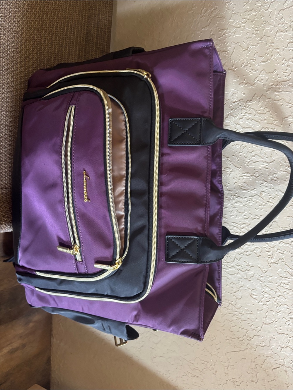 Purple Multi-Pocket Tote Bag with Gold Zippers Lunch box